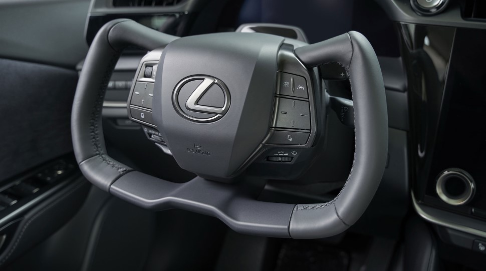LEXUS RZ steering wheel